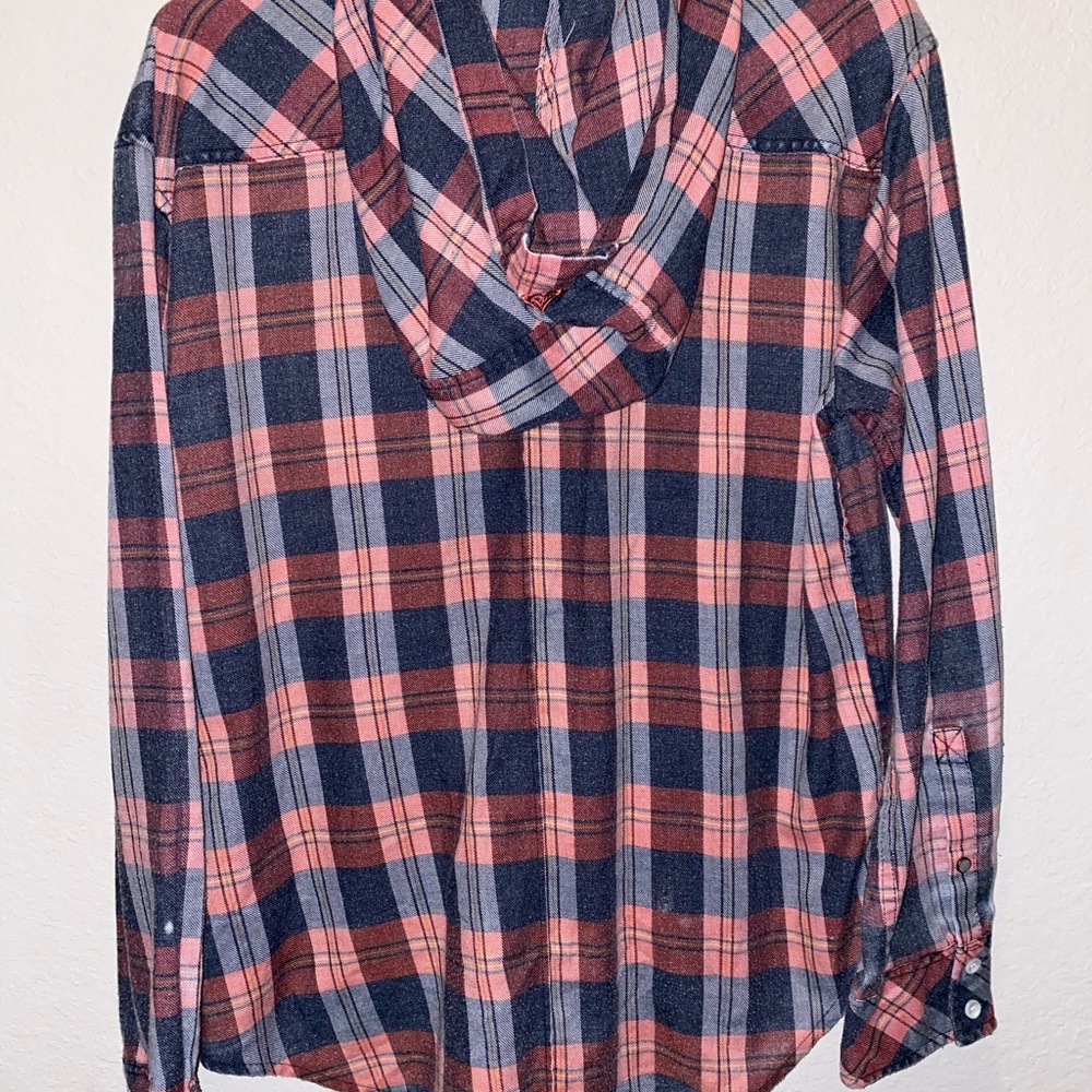 Plaid Roxy Flannel - Picture 2 of 2